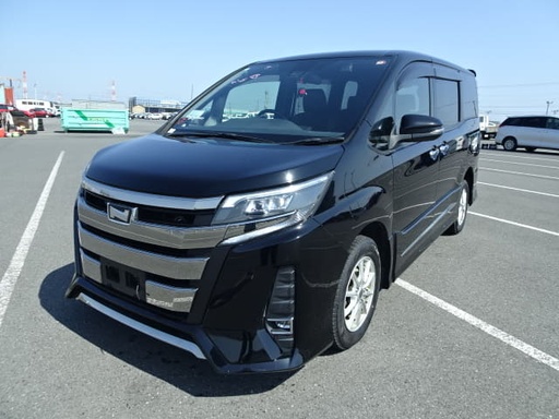 2018 TOYOTA Noah