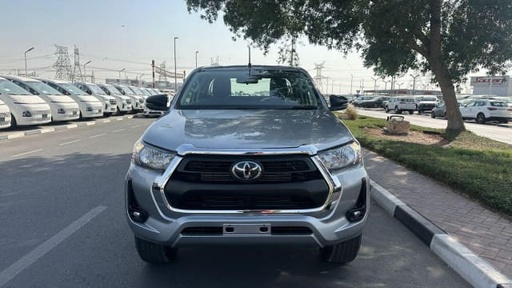 2022 TOYOTA Hilux