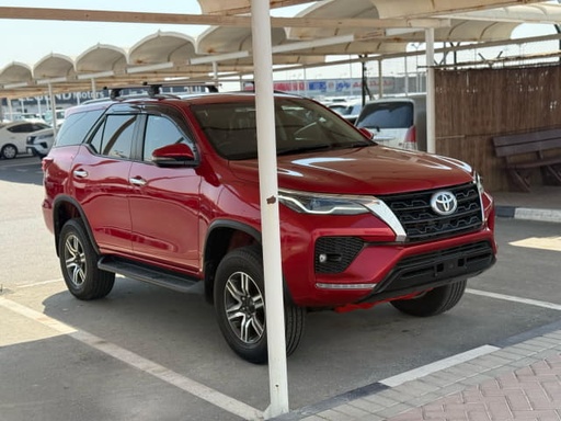 2020 TOYOTA Fortuner
