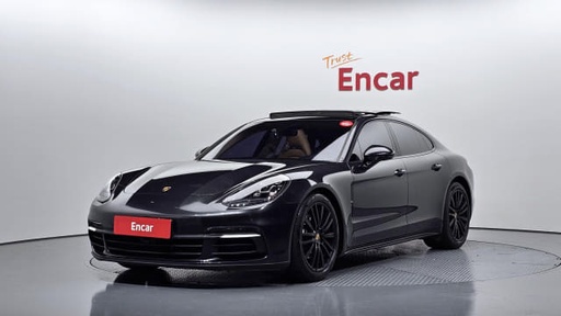 2018 Porsche Panamera