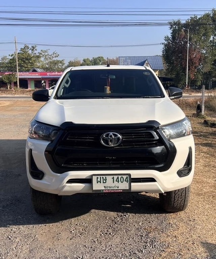 2019 TOYOTA Hilux