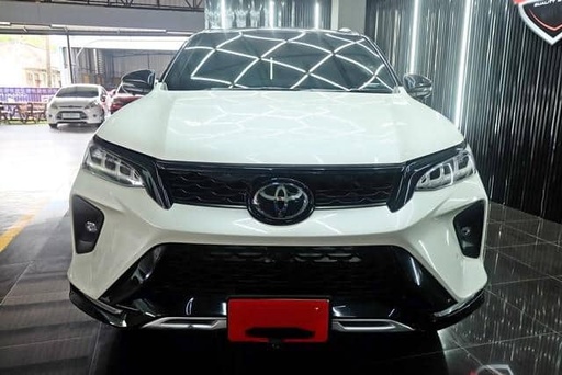 2021 TOYOTA Fortuner