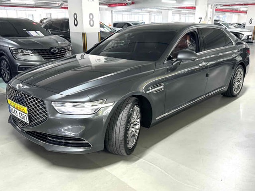 2021 Genesis G90