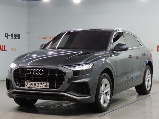 2020 AUDI Q8
