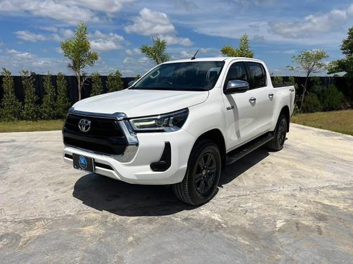 2021 TOYOTA Hilux