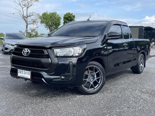 2020 TOYOTA Hilux