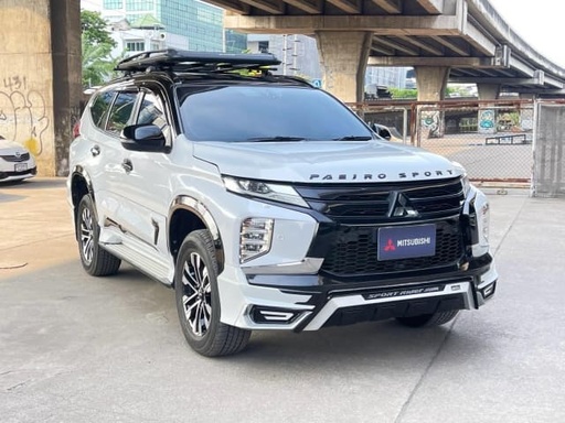 2021 MITSUBISHI Pajero