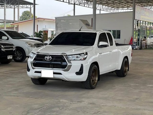 2021 TOYOTA Hilux