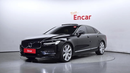 2019 VOLVO S90