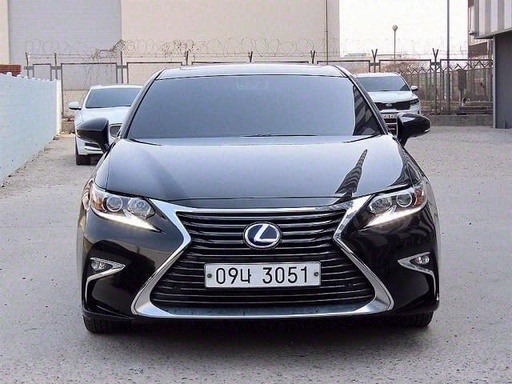 2017 LEXUS ES