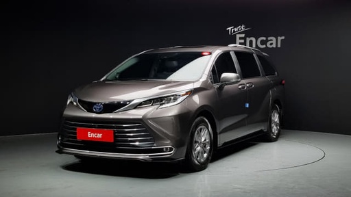2024 TOYOTA Sienna