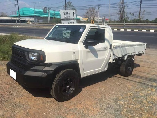 2024 TOYOTA Hilux