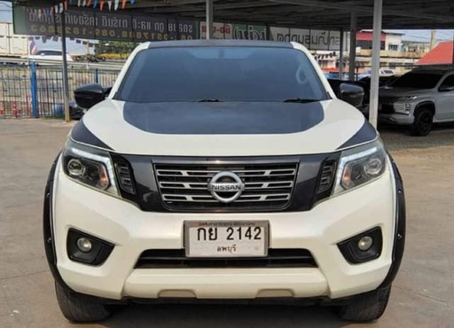 2018 NISSAN Navara