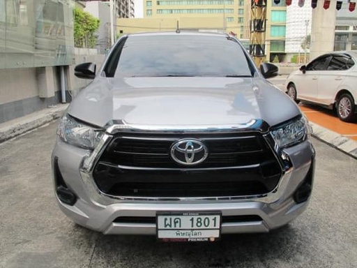 2022 TOYOTA Hilux
