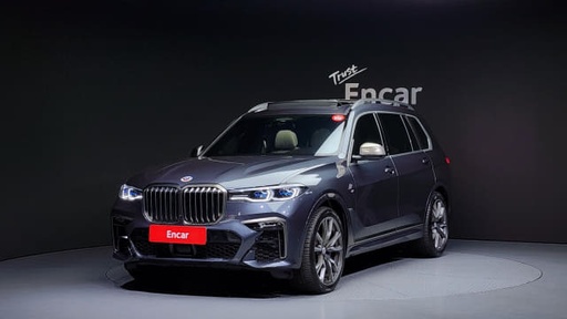 2022 BMW X7