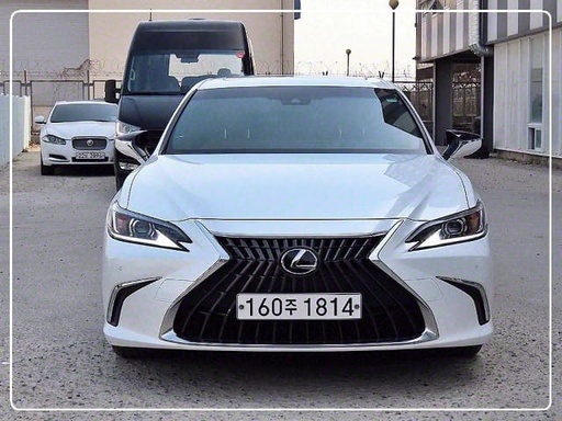 2022 LEXUS ES
