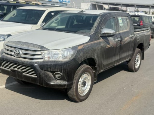 2024 TOYOTA Hilux