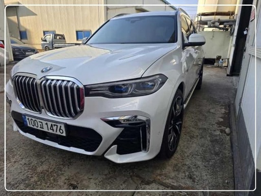 2022 BMW X7