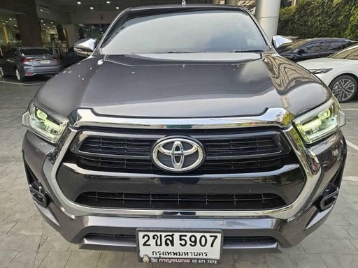 2022 TOYOTA Hilux