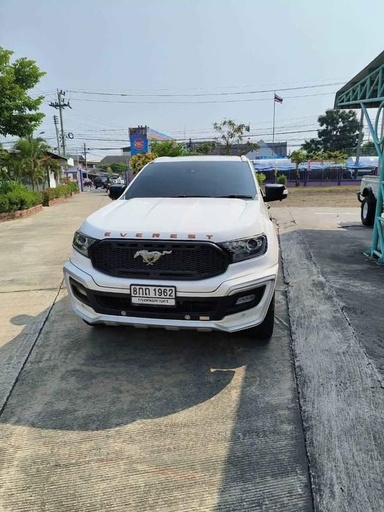 2019 FORD EVEREST