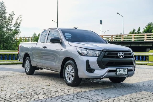 2020 TOYOTA Hilux