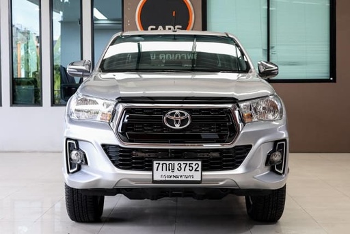2018 TOYOTA Hilux