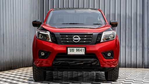 2019 NISSAN Navara
