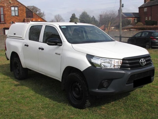 2018 TOYOTA Hilux