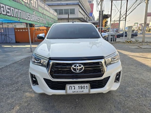 2018 TOYOTA Hilux
