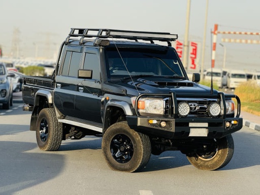 2019 TOYOTA Land Cruiser