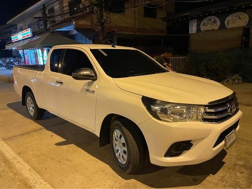 2018 TOYOTA Hilux