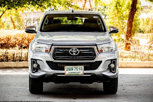 2020 TOYOTA Hilux
