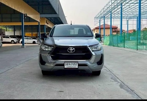 2021 TOYOTA Hilux