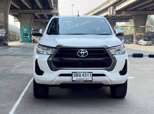 2021 TOYOTA Hilux
