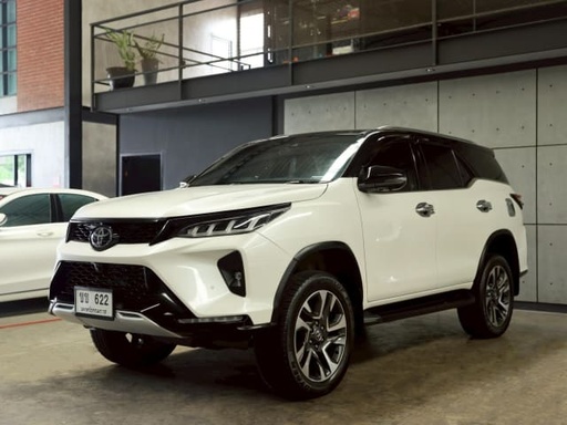 2021 TOYOTA Fortuner