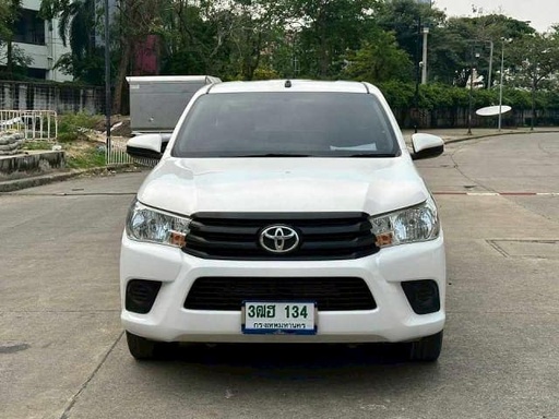 2018 TOYOTA Hilux