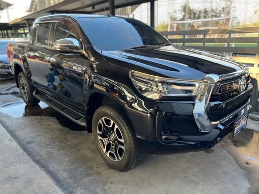 2020 TOYOTA Hilux