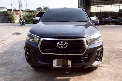 2019 TOYOTA Hilux