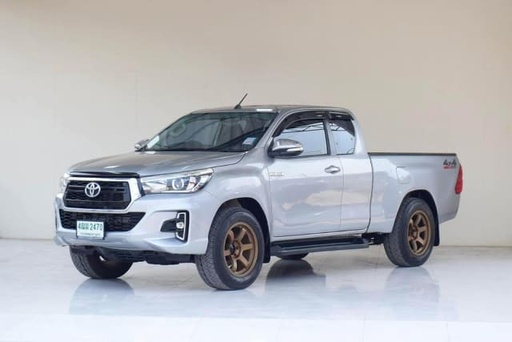 2018 TOYOTA Hilux, 