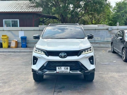 2023 TOYOTA Fortuner