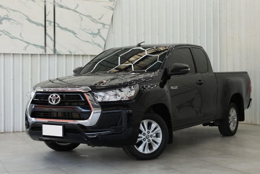 2021 TOYOTA Hilux