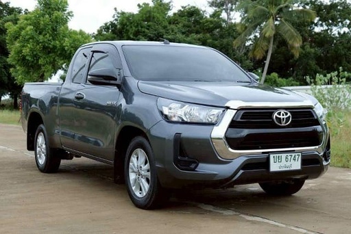 2022 TOYOTA Hilux