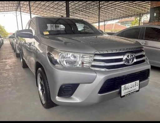 2017 TOYOTA Hilux