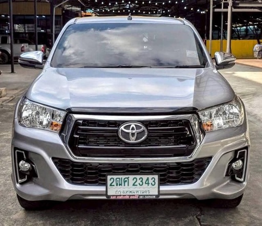 2019 TOYOTA Hilux