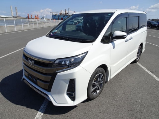 2018 TOYOTA Noah
