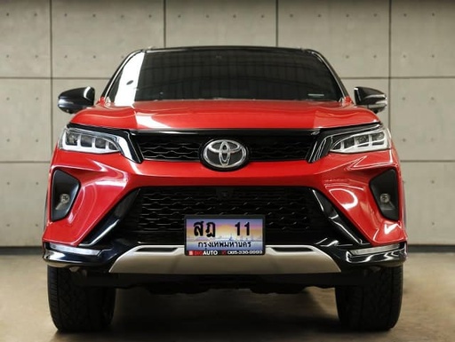2020 TOYOTA Fortuner