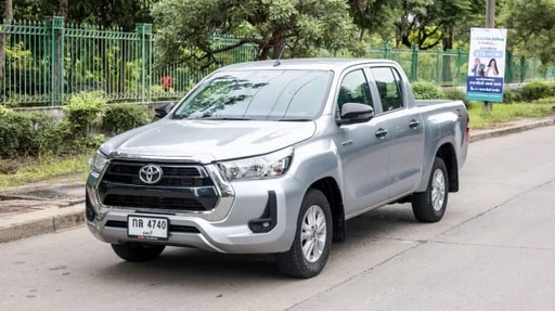 2021 TOYOTA Hilux