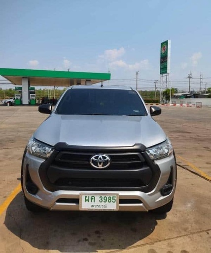 2021 TOYOTA Hilux