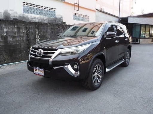 2018 TOYOTA Fortuner