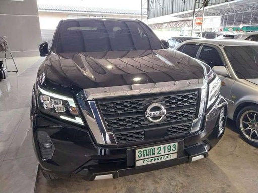 2021 NISSAN Navara